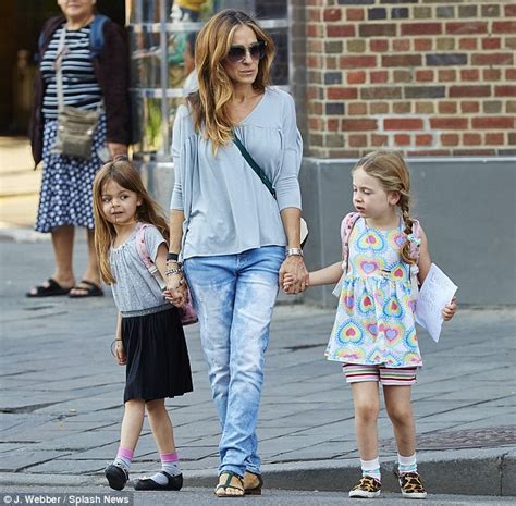 sarah jessica parker still fits in jeans she wore at 18 daily mail online