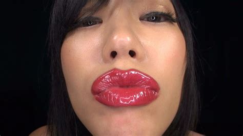 Sexy Lips Lesbian Kissing 36doks00292 Doks 292 Videos