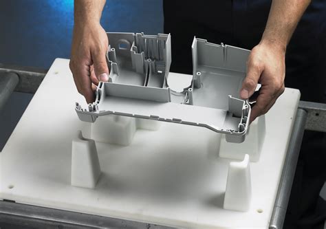 stratasys additive manufacturing reduces fixture costs