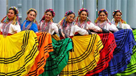 danse couleurs  traditions mexique decouverte
