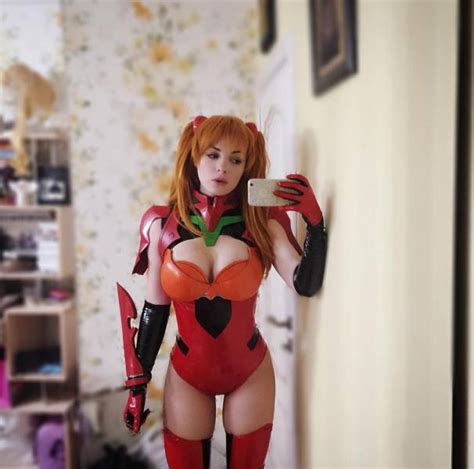 when cosplay is done right it s extremely sexy 49 pics