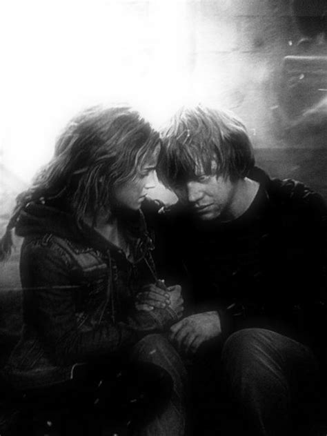 Hermione Granger And Ron Weasley Harry Potter With Images