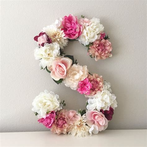 floral letter    large flower letter