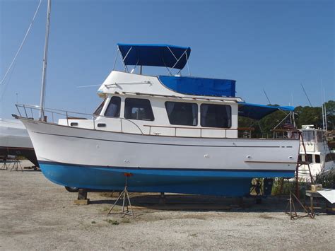marine trader  sedan   sale   boats  usacom