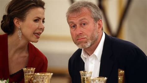 chelsea owner roman abramovich splits from third wife dasha zhukova