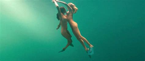 kelly brook fully nude scene in piranha scandalpost