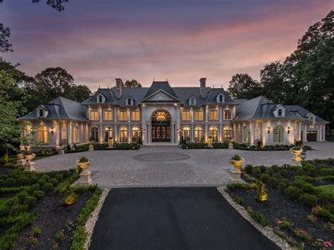 luxury home magazine  washington dc features  magnificent mansion   front cover