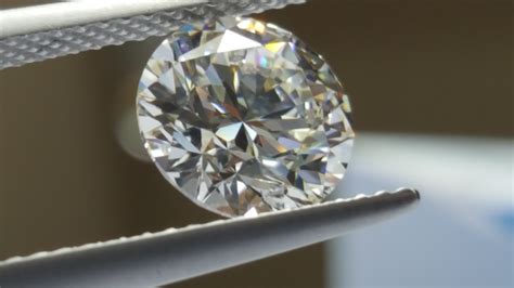 brilliant cut natural diamond  color  clarity