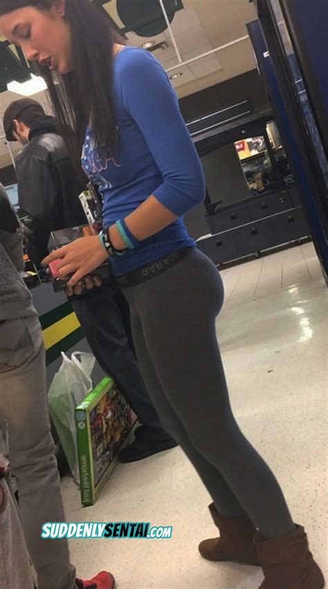 Perky Ass Of Beautiful Tall Girl In The Store The Voyeur