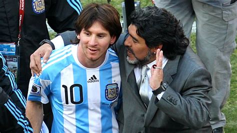 Maradona It S Useless Making A Leader Of Messi Fox