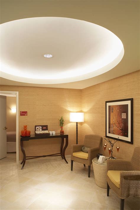 hartford marriott downtown prossage wellness spa holiday guestroom