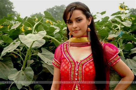 hot pics of mere angne mein actress ekta kaul hottest pic indian dresses actresses