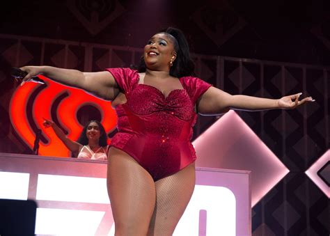 lizzo named   press entertainer   year