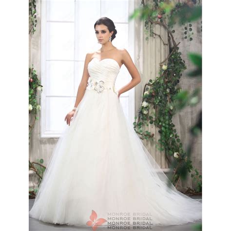 monica sweetheart tulle ballgown wedding dress with flowers elegant tulle ballgown with