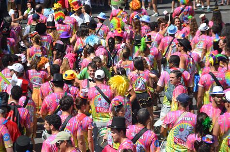 dias de carnaval empresa anuncia   festas iniciarao   ric mais