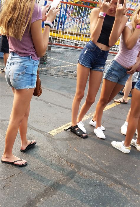 Hs Teens In Really Tight Shorts Busted Creepshots