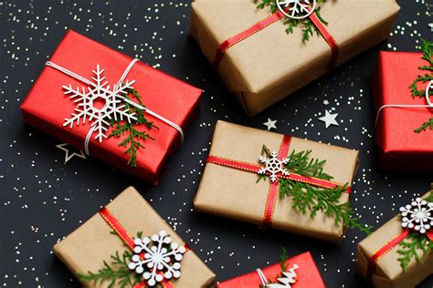 secret santa gift ideas   office exchange readers digest