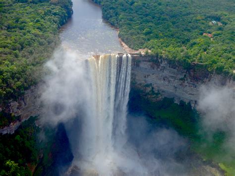 kaieteur falls guyanas jungle gem   tallest single drop