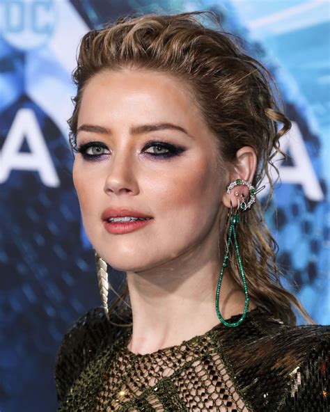 Amber Heard Aquaman Premiere In La • Celebmafia
