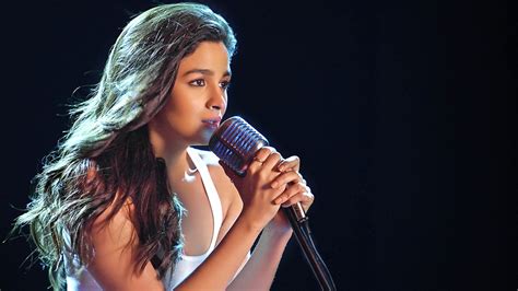 alia bhatt singer wallpapers hd wallpapers id 15669