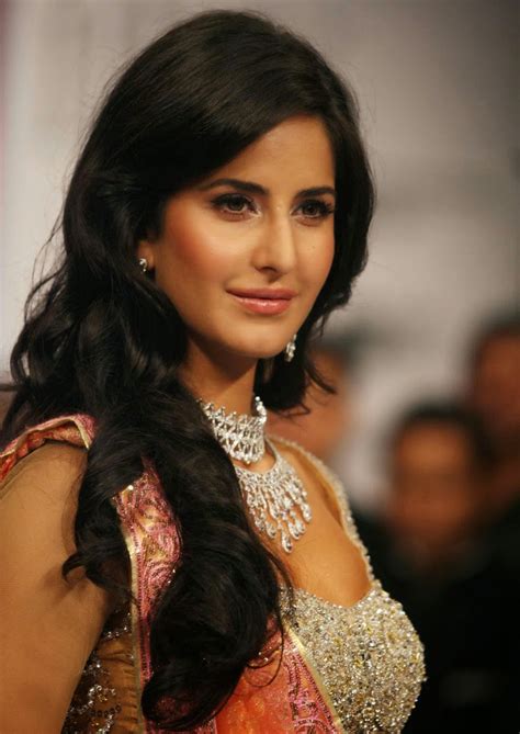 high quality bollywood celebrity pictures katrina kaif looks dazzling