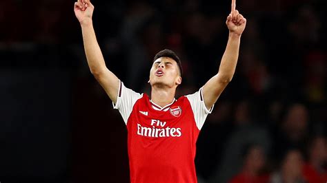 Arsenal 4 0 Standard Liege Gabriel Martinelli Shows There S Life After