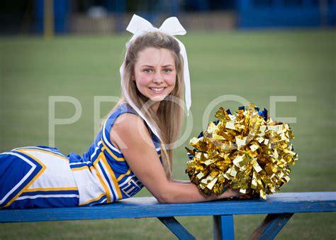 Deville Photography 8th Grade Cheerleaders Shec 115