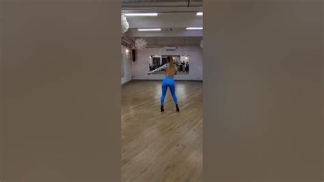 Beautiful Russian Girl Dance In Moscow Lostinbeautiful Youtube