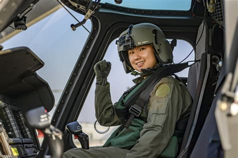 korean marines announce  female chopper pilot