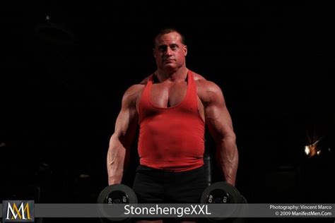 bodybuilder beautiful stonehengexxl