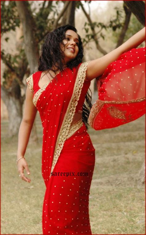 Actress Saree Navel Show Xossip Hot Sexy Pictures Stills Facebook