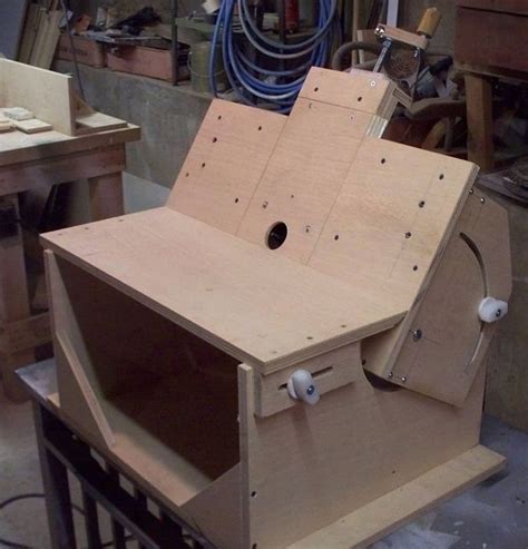 router table   horizontal  vertical