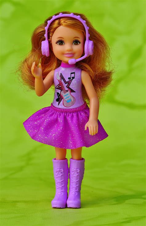 cute barbie hd picture holidays oo
