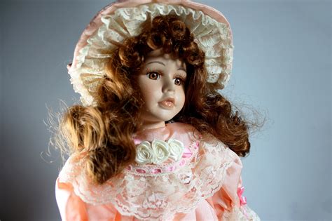 Porcelain Doll Dan Dee Collector S Choice Victorian Pink Dress 16