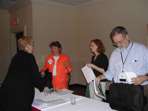 sla conference 2004 plotting… history of news libraries