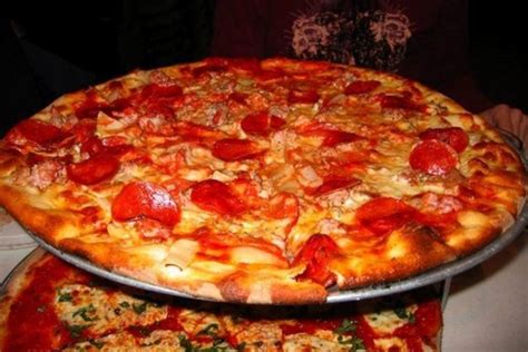 New York Pizza Restaurants 10best Pizzeria Reviews