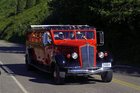 ride  rosemary red bus tours  glacier national park grans