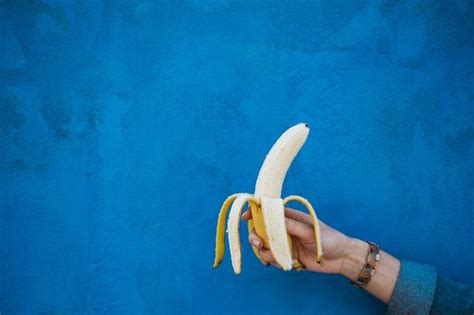 can you eat bananas if you want to lose weight livestrong