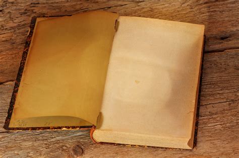 gambar book antik tua kertas bahan meja kayu halaman buku kayu lapis halaman kosong