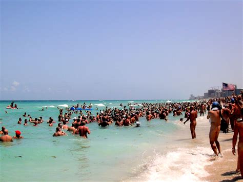 filehaulover beach jpg wikimedia commons