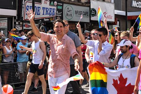 justin trudeau first canadian prime minister to attend pride in toronto