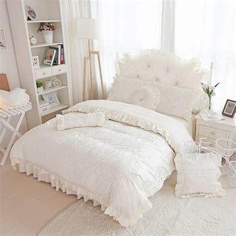 Beige Jacquard Satin Bedding Sets 4pcs Princess Lace Ruffles Bedspread