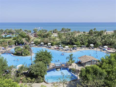 neueroeffnung   grand palladium sicilia resort  spa