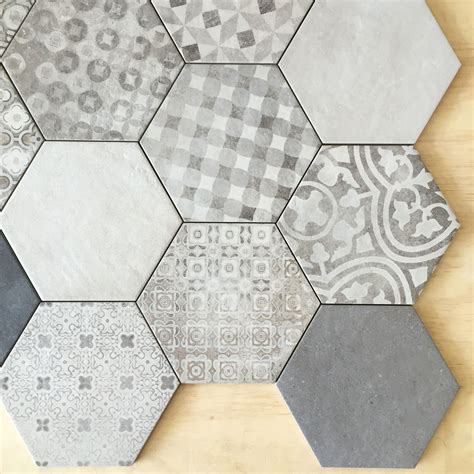 hexagon tile patterns  floors