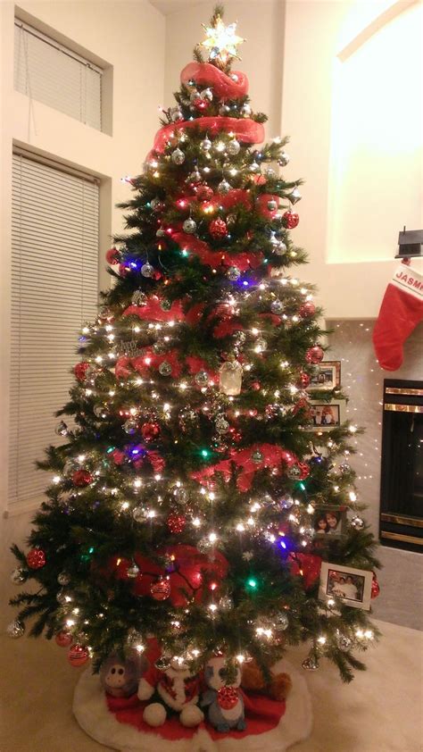 decorate  christmas tree elegantly  steps
