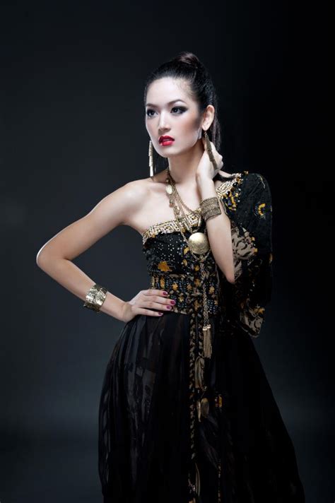Miss Indonesia Image 50