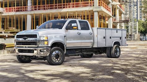 silverado hdhdhd trucks join chevys commercial fleet