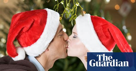 why does no one kiss under the mistletoe any more christmas the