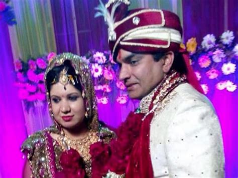 Shweta Tiwari S Ex Husband Raja Chaudhary Marries Fiancee