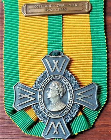 ww dutch netherlands commemorative war cross south pacific   medal jb military antiques